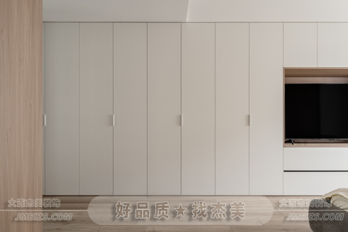 1689260759115097.png 大連裝修潮流趨勢之現(xiàn)代簡約案例賞析典雅素凈溫潤空間10.png