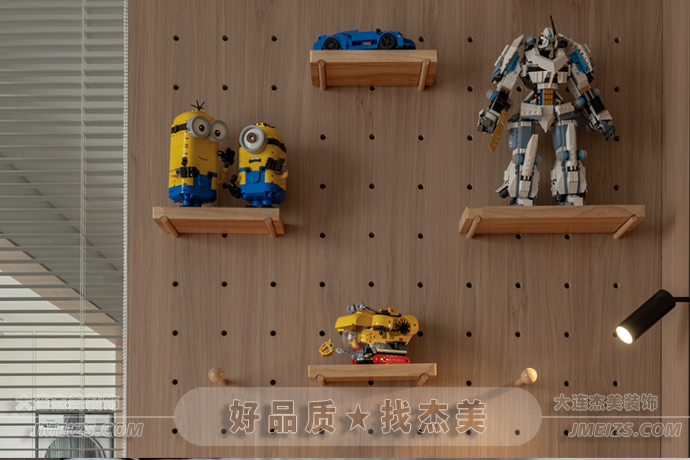 1689347205348987.png 大連裝修潮流趨勢(shì)之現(xiàn)代簡(jiǎn)約案例賞析典雅素凈溫潤(rùn)空間15.png